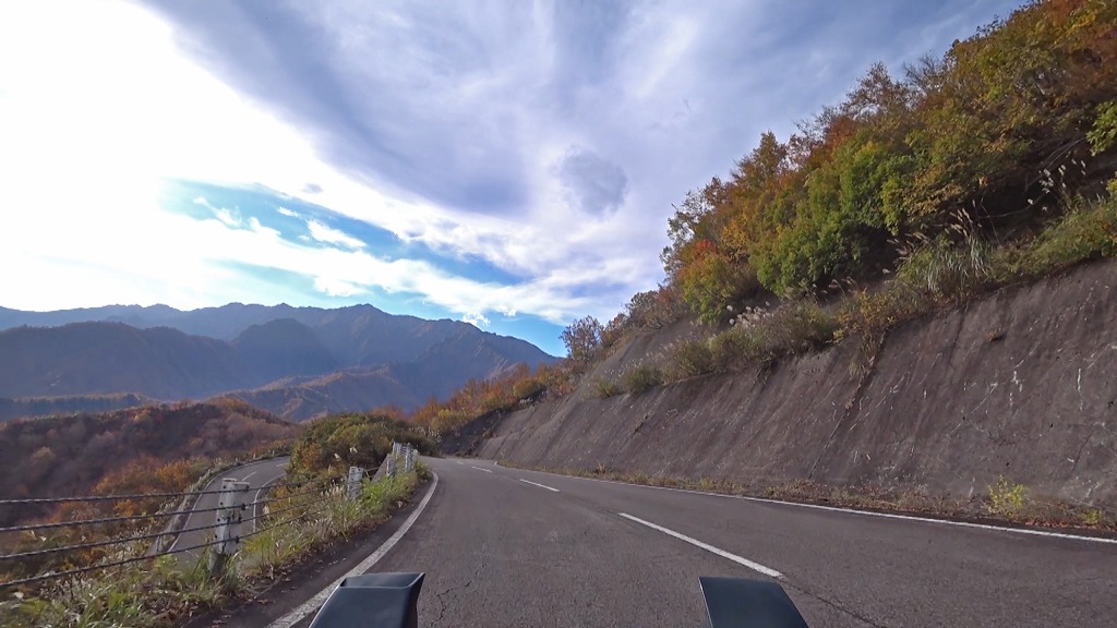 枝折峠・奥只見樹海ライン 国道352号